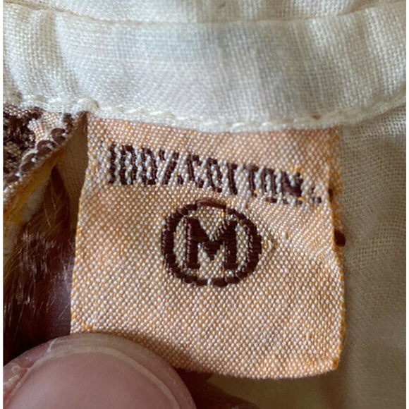 VTG Pinot Noir Button Front Embroidered Blouse M - Picture 4 of 7